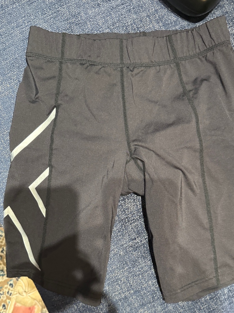 2XU Women's Black Athletic Compression Shorts with Reflective Accent, Never Worn